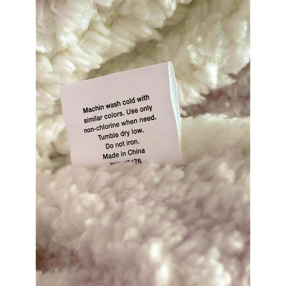 Polar Extreme Pink Cable Knit White Puff Logo Thermal Insulated Hat - Picture 4 of 4